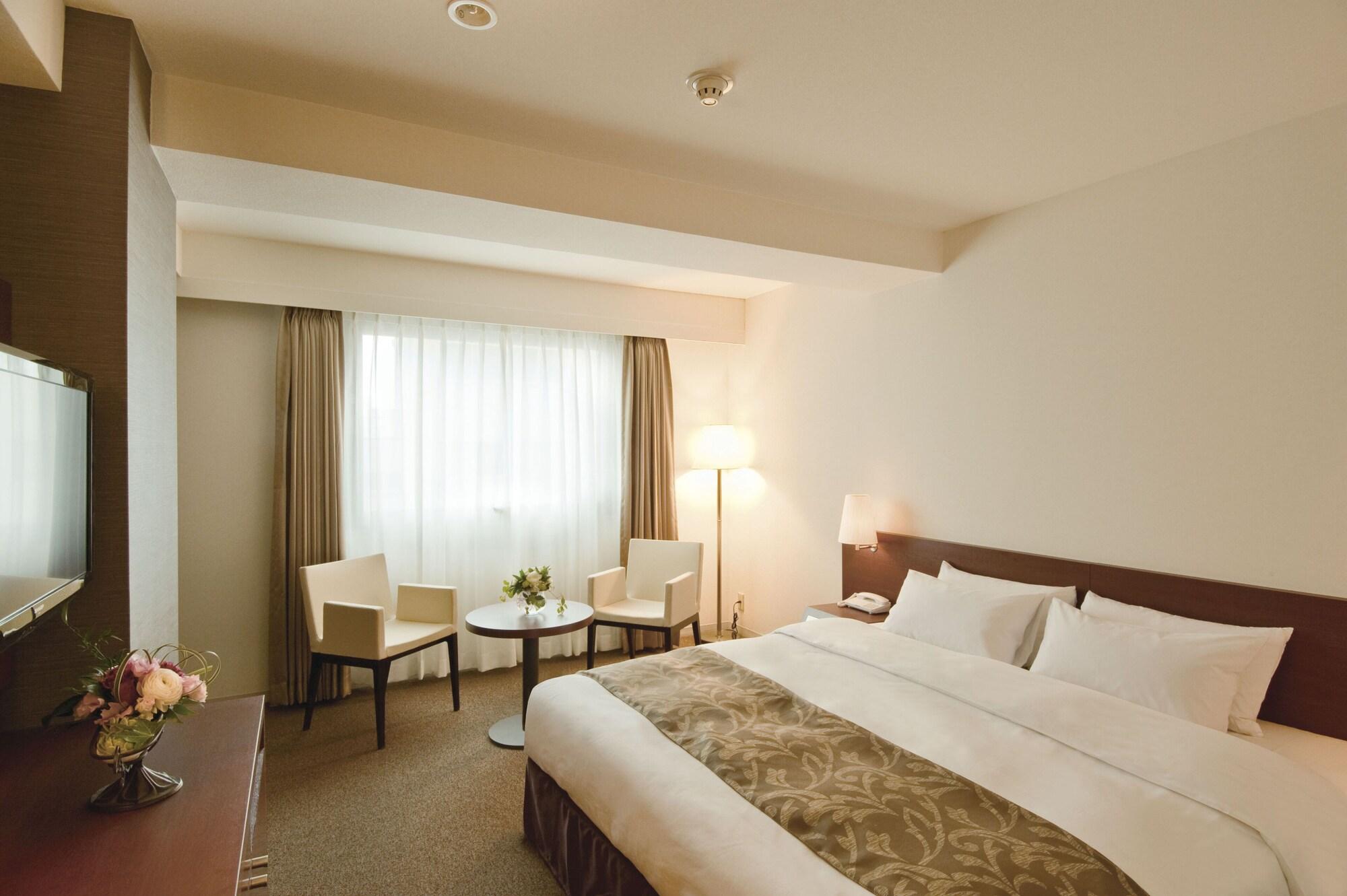 Karasuma Kyoto Hotel Exterior photo